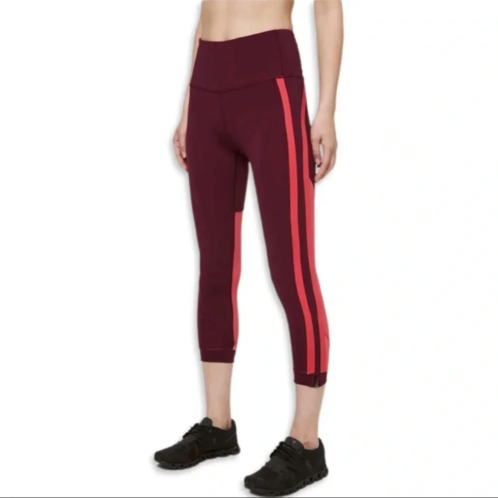 {Lululemon} zip the line crop